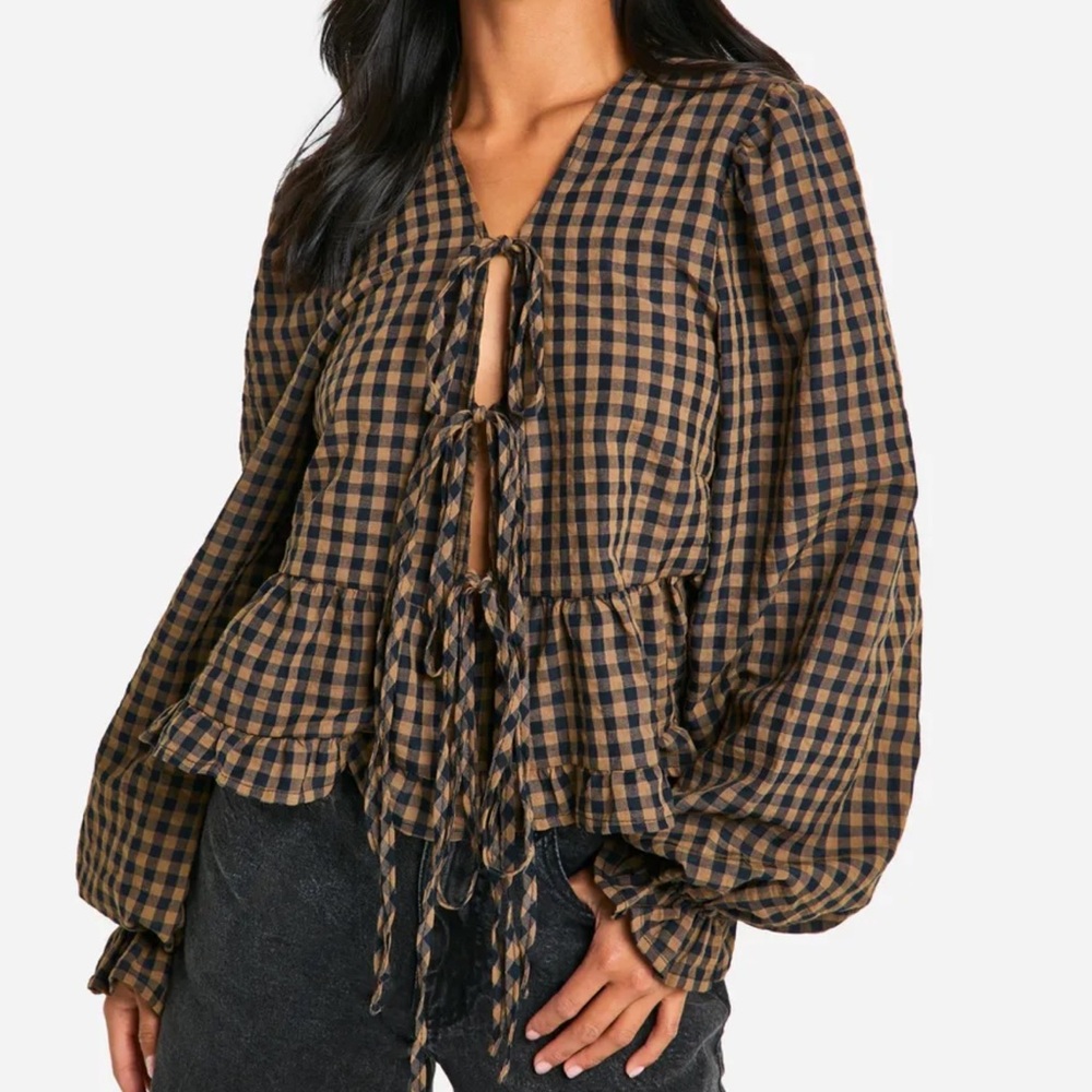 Boohoo Gingham Ruffle Detail Tie Front Blouse